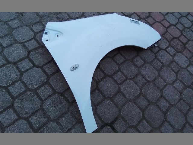 bontott CITROËN BERLINGO Jobb első Sárvédő