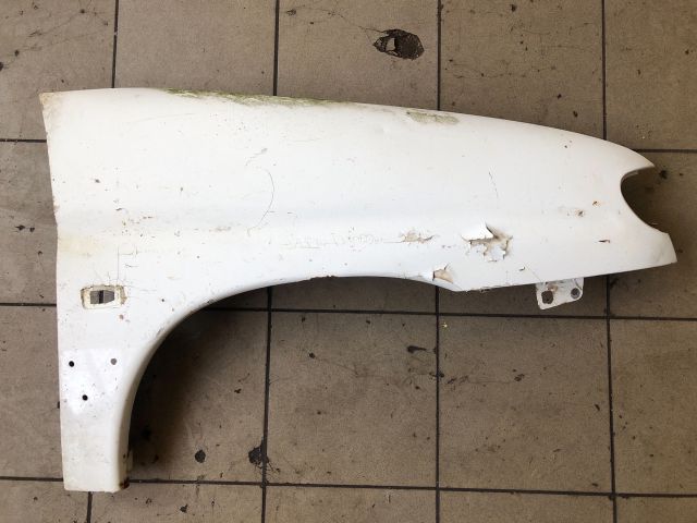 bontott CITROËN BERLINGO Jobb első Sárvédő