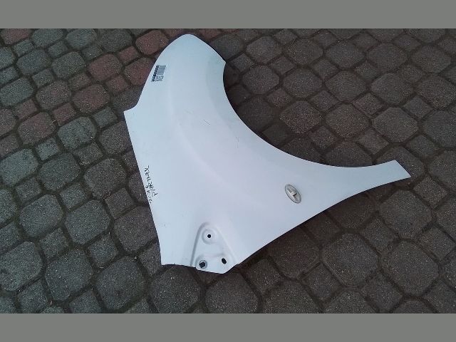 bontott CITROËN BERLINGO Jobb első Sárvédő