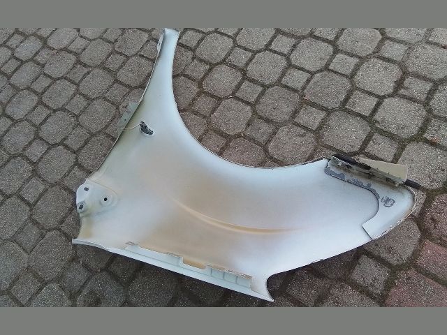 bontott CITROËN BERLINGO Jobb első Sárvédő