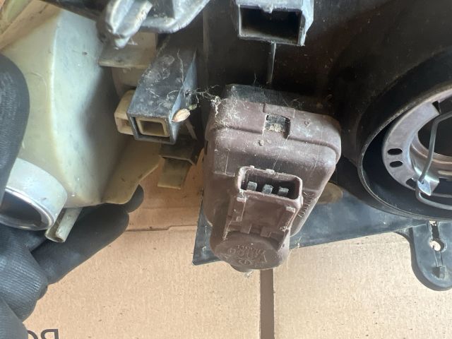 bontott CITROËN BERLINGO Jobb Fényszóró