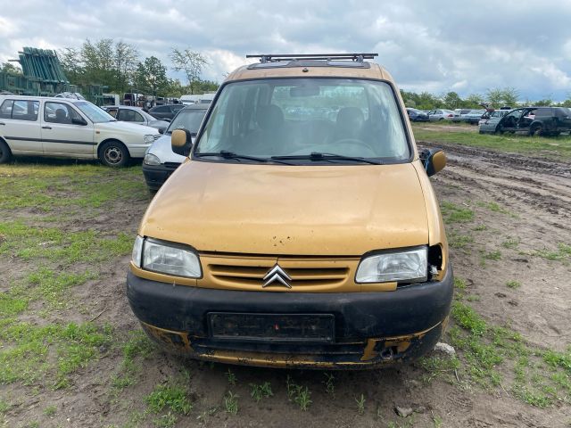 bontott CITROËN BERLINGO Jobb Fényszóró