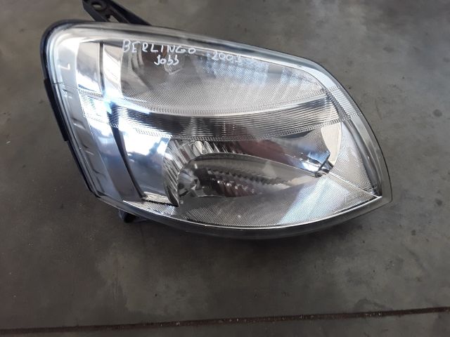 bontott CITROËN BERLINGO Jobb Fényszóró