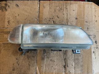 bontott CITROËN BERLINGO Jobb Fényszóró