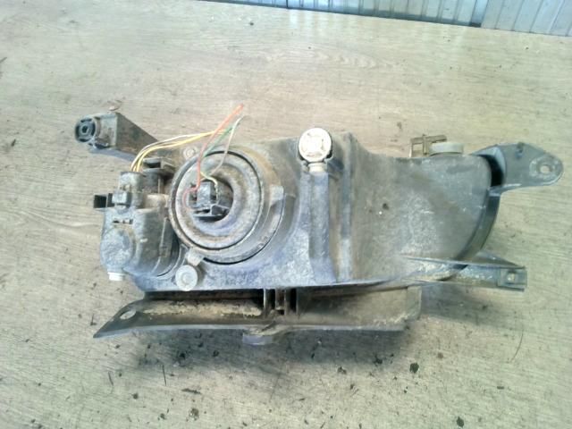 bontott CITROËN BERLINGO Jobb Fényszóró