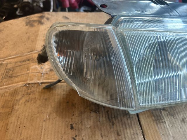 bontott CITROËN BERLINGO Jobb Fényszóró