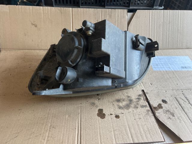 bontott CITROËN BERLINGO Jobb Fényszóró