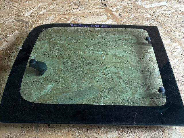 bontott CITROËN BERLINGO Jobb hátsó Ablak