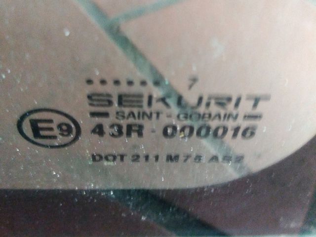 bontott CITROËN BERLINGO Jobb hátsó Ablak