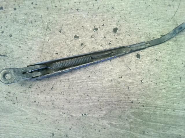 bontott CITROËN BERLINGO Jobb hátsó Ablaktörlő Kar