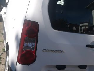 bontott CITROËN BERLINGO Jobb hátsó Ajtó Díszléc