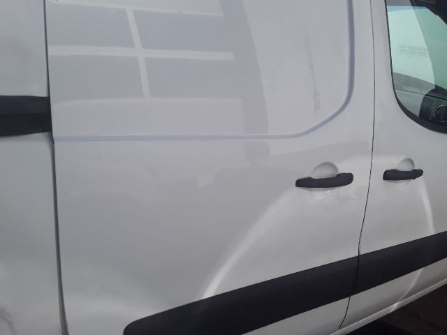 bontott CITROËN BERLINGO Jobb hátsó Ajtó Díszléc
