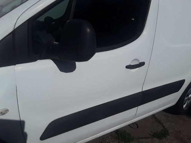 bontott CITROËN BERLINGO Jobb hátsó Ajtó Díszléc