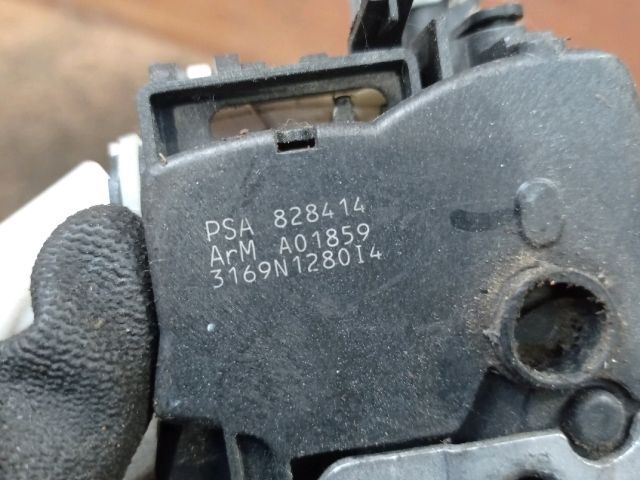 bontott CITROËN BERLINGO Jobb hátsó Ajtózár