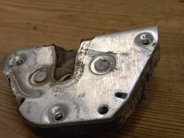 bontott CITROËN BERLINGO Jobb hátsó Ajtózár