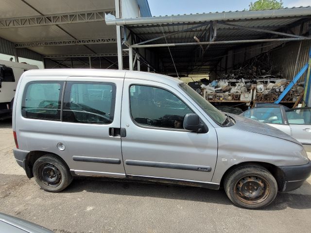 bontott CITROËN BERLINGO Jobb hátsó Belső Küszöb Burkolat