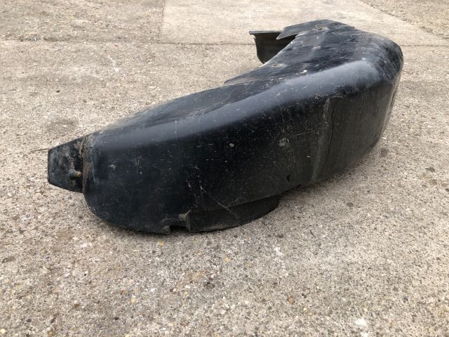 bontott CITROËN BERLINGO Jobb hátsó Dobbetét (Kerékjárati, Műanyag)