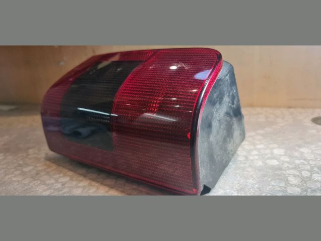 bontott CITROËN BERLINGO Jobb Hátsó Lámpa