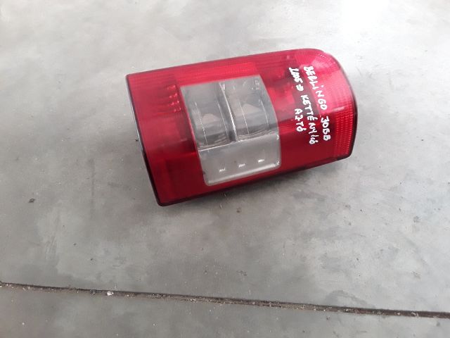 bontott CITROËN BERLINGO Jobb Hátsó Lámpa