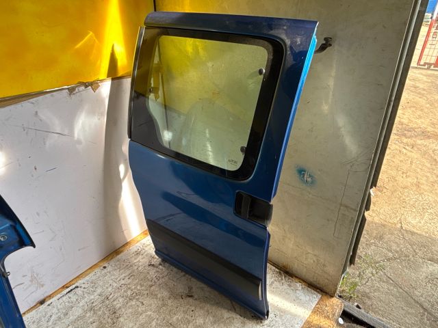 bontott CITROËN BERLINGO Jobb Tolóajtó (Üres lemez)