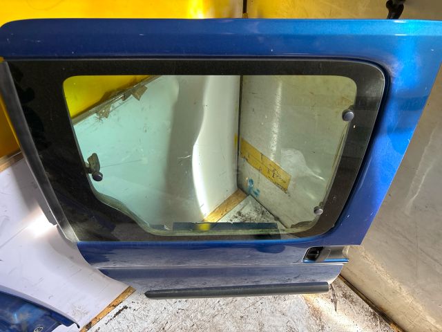 bontott CITROËN BERLINGO Jobb Tolóajtó (Üres lemez)