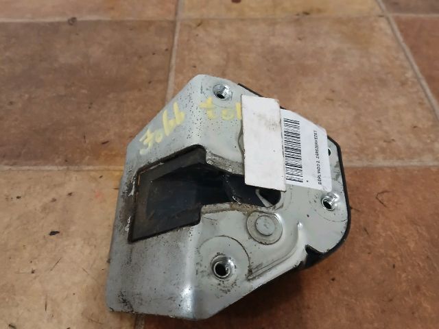 bontott CITROËN BERLINGO Jobb Tolóajtó Zárszerkezet