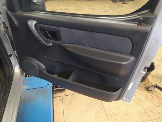 bontott CITROËN BERLINGO Kalaptartó