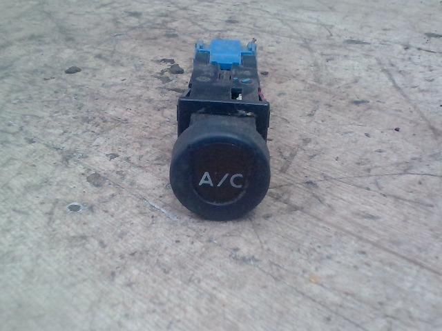 bontott CITROËN BERLINGO Klíma Nyomásérzékelő Kapcsoló