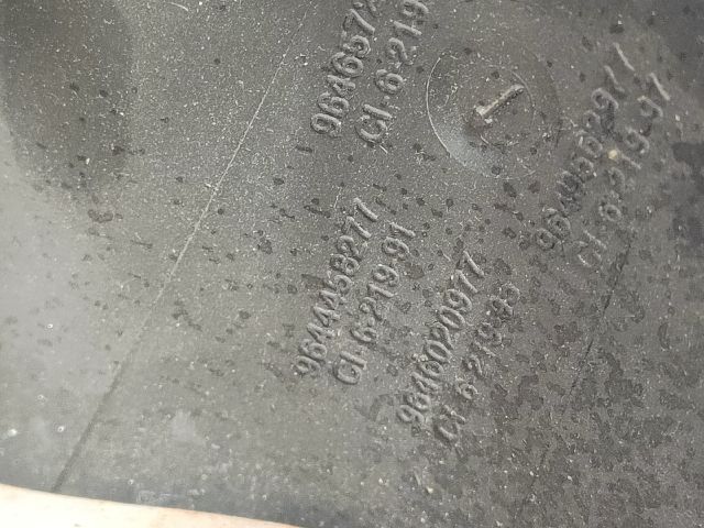 bontott CITROËN BERLINGO Komplett Kormányoszlop Burkolat