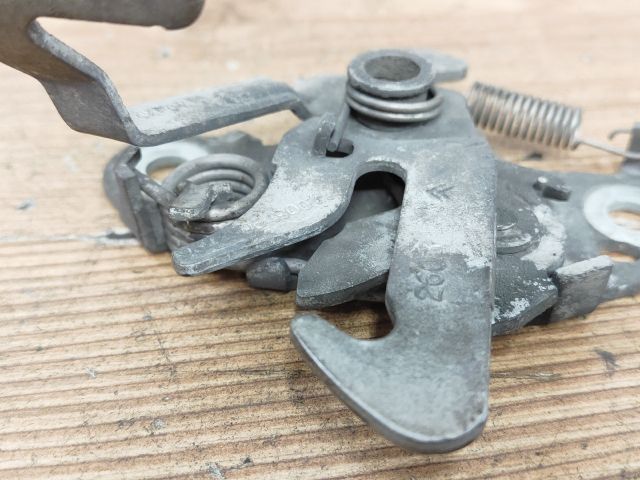 bontott CITROËN BERLINGO Motorháztető Zárszerkezet