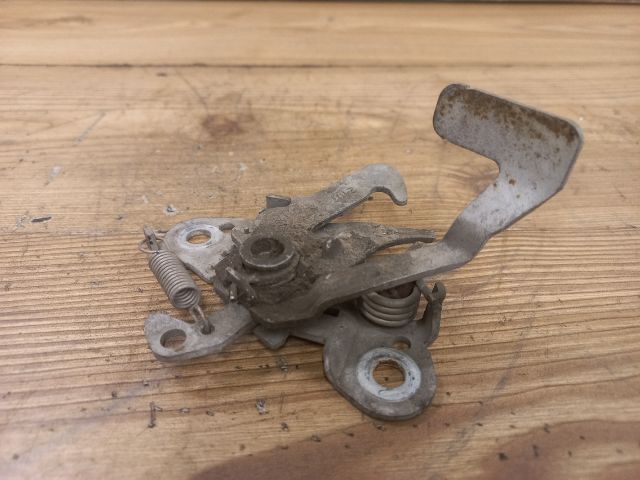 bontott CITROËN BERLINGO Motorháztető Zárszerkezet