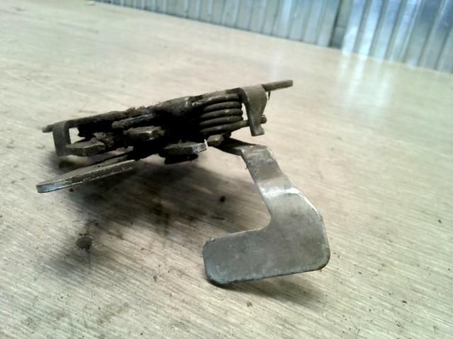 bontott CITROËN BERLINGO Motorháztető Zárszerkezet