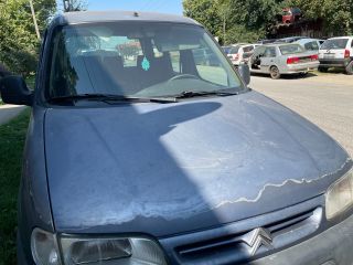 bontott CITROËN BERLINGO Motorháztető