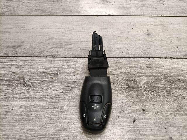 bontott CITROËN BERLINGO Rádió / CD Kapcsoló