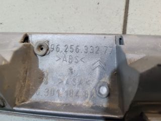 bontott CITROËN BERLINGO Rendszámtábla Világítás Keret