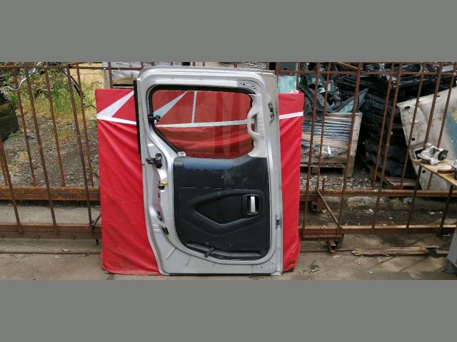 bontott CITROËN BERLINGO Tolóajtó Külső Kilincs