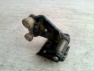 bontott CITROËN BERLINGO Tolóajtó Sín Görgő