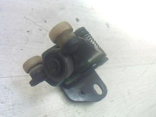 bontott CITROËN BERLINGO Tolóajtó Sín Görgő