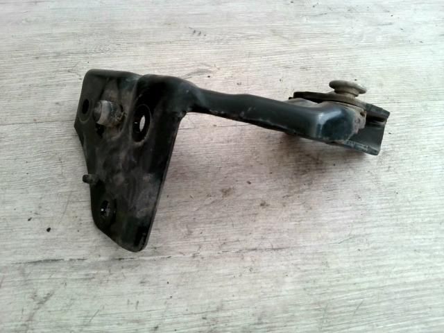 bontott CITROËN BERLINGO Tolóajtó Sín Görgő