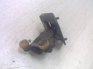 bontott CITROËN BERLINGO Tolóajtó Sín Görgő