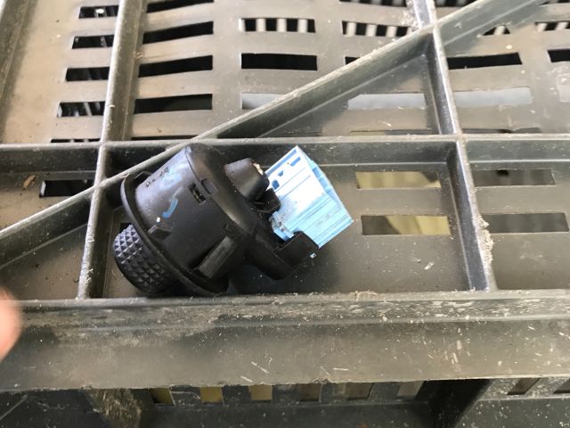 bontott CITROËN BERLINGO Tükör Kapcsoló