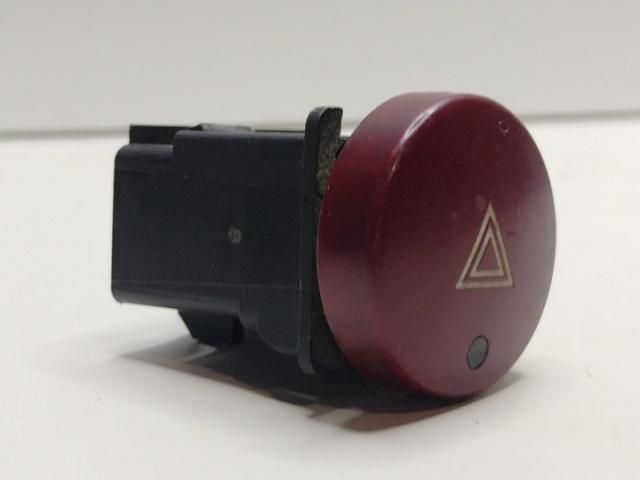 bontott CITROËN BERLINGO Vészvillogó Kapcsoló