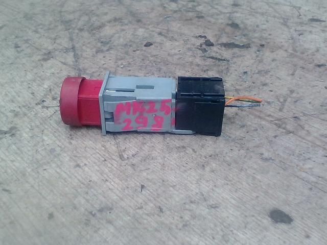 bontott CITROËN BERLINGO Vészvillogó Kapcsoló