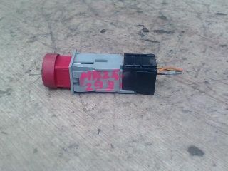 bontott CITROËN BERLINGO Vészvillogó Kapcsoló