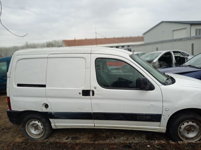 bontott CITROËN BERLINGO Vonóhorog