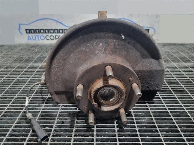 bontott CITROËN C-CROSSER Bal első Csonkállvány