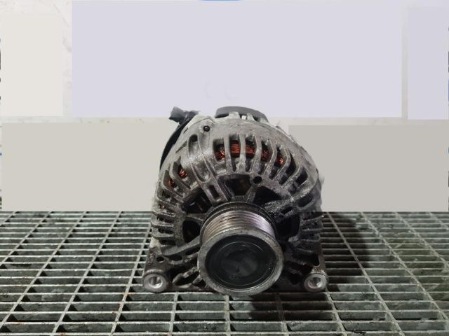 bontott CITROËN C-CROSSER Generátor