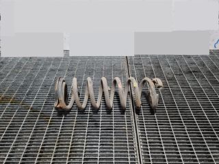 bontott CITROËN C-CROSSER Hátsó Rugó