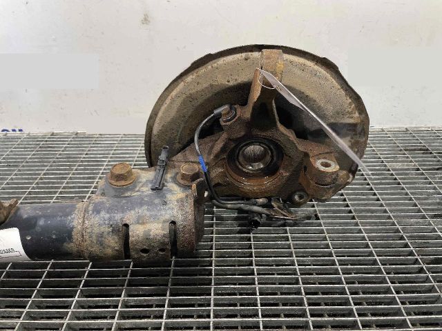 bontott CITROËN C-CROSSER Jobb első Csonkállvány