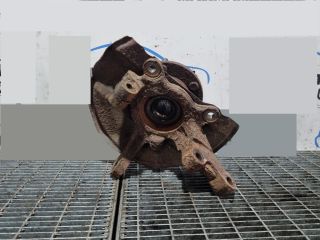 bontott CITROËN C-CROSSER Jobb első Csonkállvány